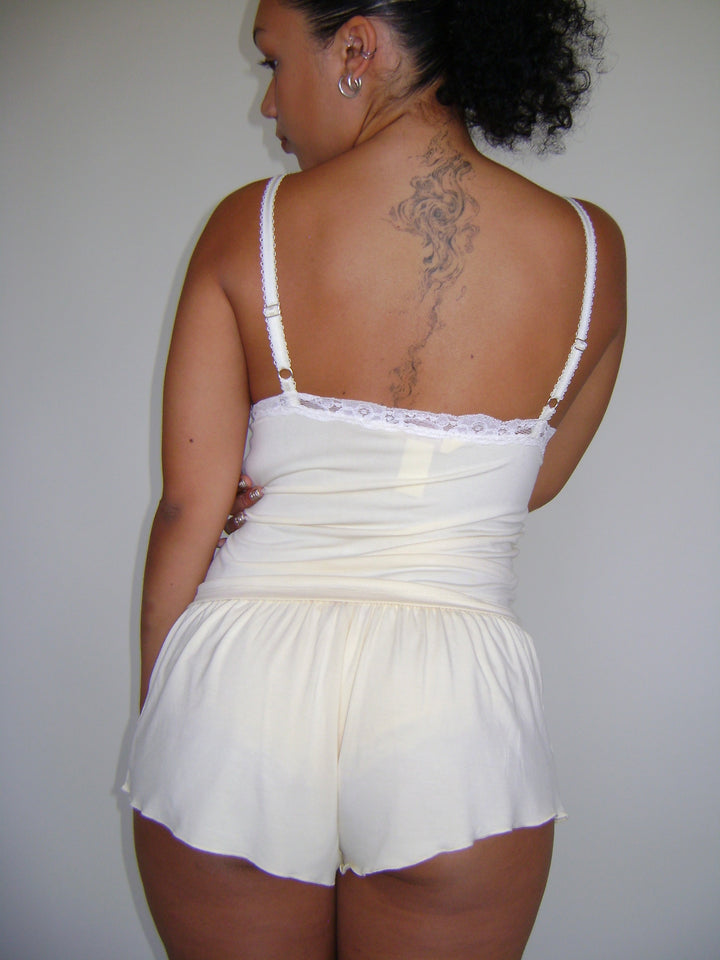 Livie Shorts